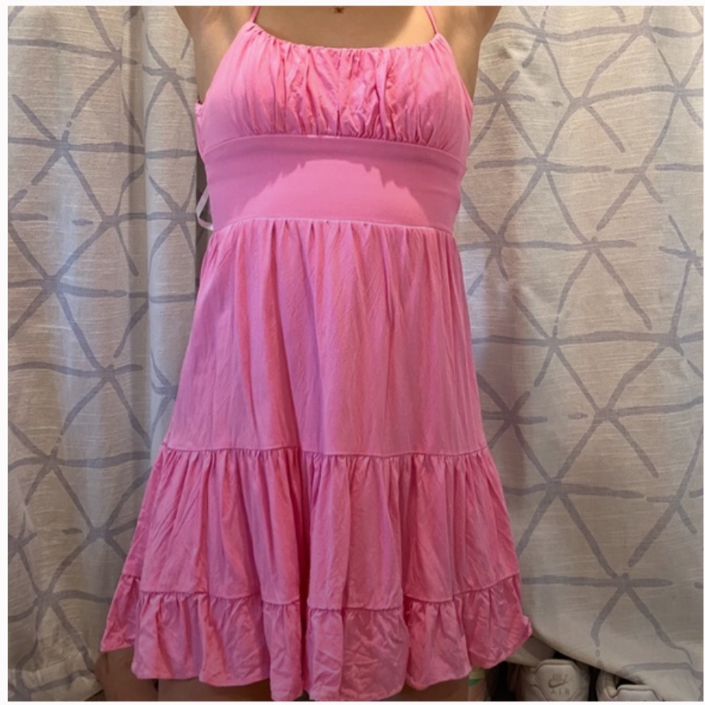 ADORABLE pink dress!